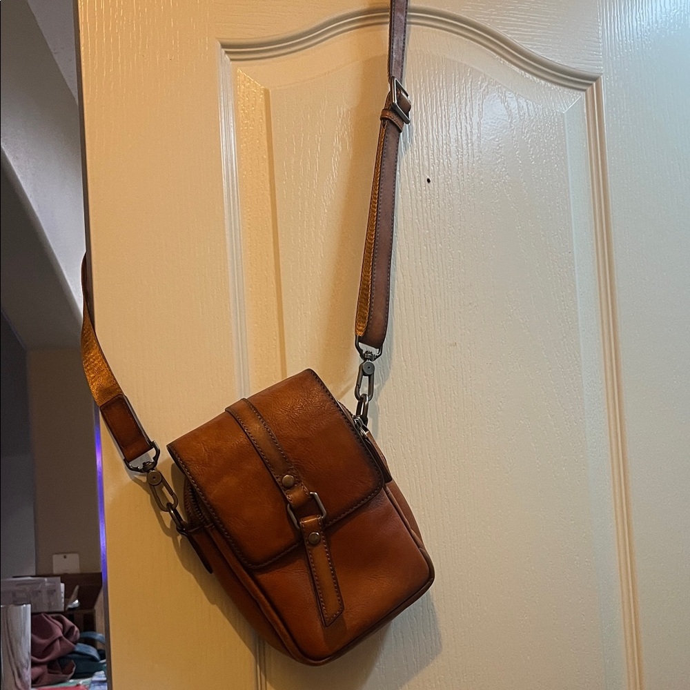 Genuine Leather Small Purses for Women Men Crossbody Shouer Bag Phone Bag Pouch